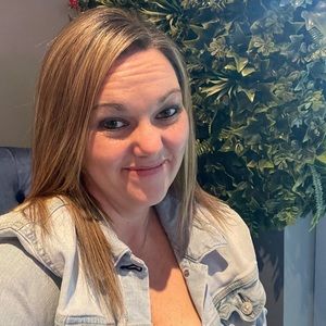 Meet your Posher, Krystal